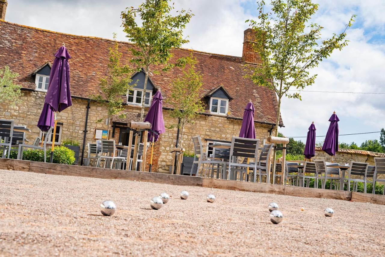 The Dinton Hermit Dinton (Buckinghamshire) Exterior foto